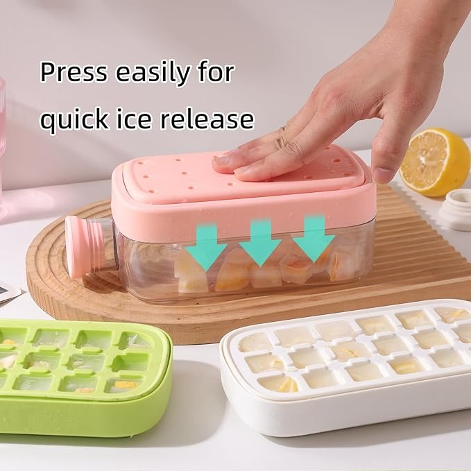 Ice Cube Bottle 800ml – 2-in-1 Tray & Bottle with Straw