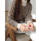 Women's 100% Wool Cardigan – Round Neck, Cozy & Stylish