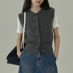 Wool Sleeveless Knit Vest – Minimalist Layering Essential