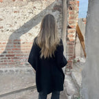 Cardigan in Heavyweight Knit with Gold Buttons and Front Pockets / Timeless, Versatile, and Irresistibly Chic!